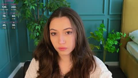 Emilia online show from 04-09-26, 12:10