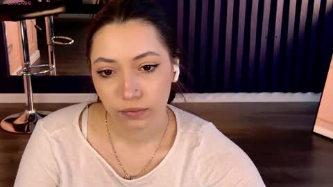 Snapshot of slow_flower chatting on 04-28-26, 12:32 Emilia online show from 04-28-26, 12:32