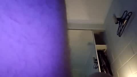 Snapshot of slugterra99 chatting on 12-17-24, 05:26 slugterra99 online show from 12-17-24, 05:26