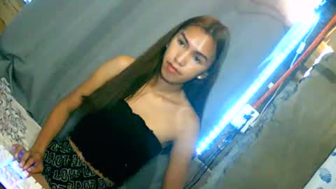 Snapshot of slut_goddessqueen69 chatting on 09-20-25, 12:11 slut_goddessqueen69 online show from 09-20-25, 12:11