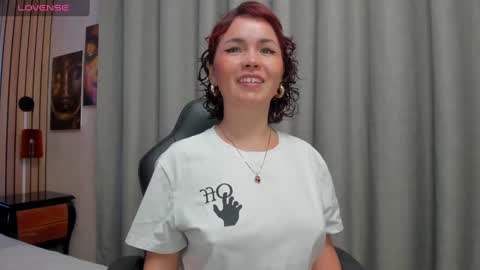 Snapshot of slut_milf4u chatting on 01-25-25, 09:57 Paola  online show from 01-25-25, 09:57