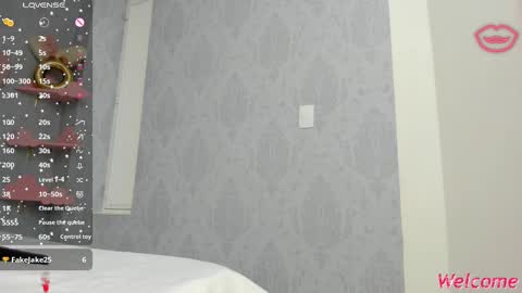 Snapshot of slut_milf4u chatting on 03-04-25, 03:15 Paola  online show from 03-04-25, 03:15