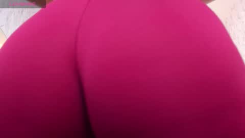 Paola  online show from 03-11-26, 06:36