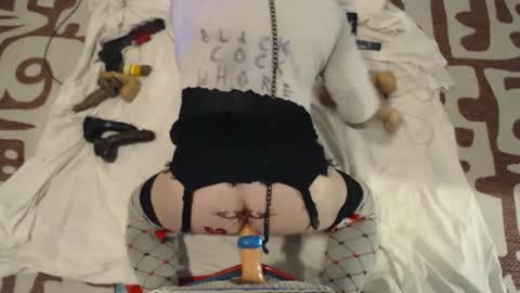 Snapshot of slutgurl_pdx chatting on 02-07-25, 03:23 slutgurl_pdx online show from 02-07-25, 03:23