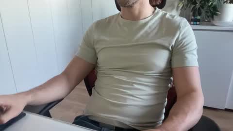 Slutguy81 online show from 03-10-26, 05:29