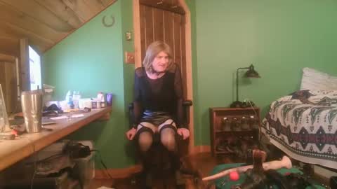 Snapshot of slutjennifertransxx chatting on 10-24-25, 02:41 slutjennifertransxx online show from 10-24-25, 02:41