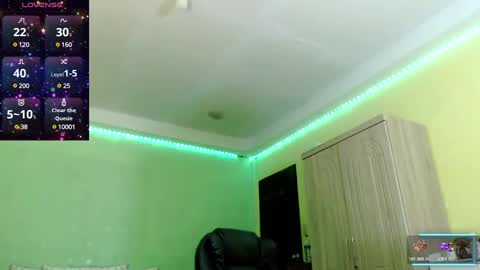 Snapshot of slutty_asian chatting on 12-20-24, 11:37 slutty asian-- online show from 12-20-24, 11:37