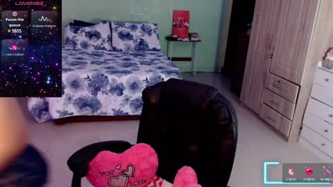 Snapshot of slutty_asian chatting on 03-07-25, 04:55 slutty asian-- online show from 03-07-25, 04:55