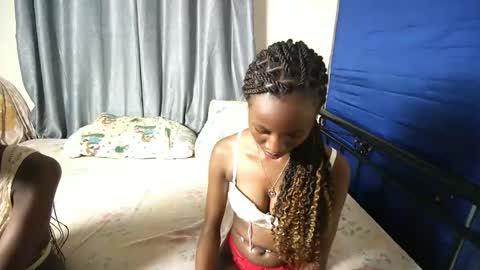 Snapshot of slutty_baddie chatting on 09-22-25, 07:49 slutty_baddie online show from 09-22-25, 07:49