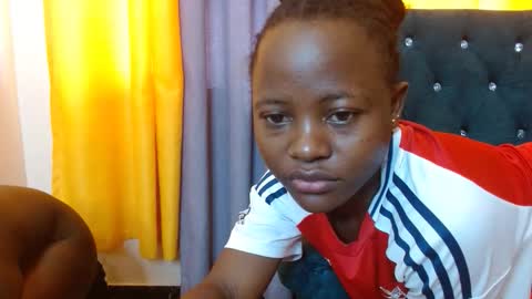 Snapshot of slutty_charmz chatting on 09-27-25, 07:02 Bree online show from 09-27-25, 07:02