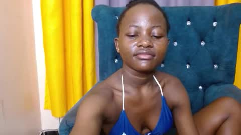 Snapshot of slutty_charmz chatting on 11-13-25, 07:13 Bree online show from 11-13-25, 07:13