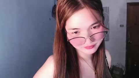 Snapshot of slutty_hannaxx chatting on 05-21-26, 10:17 slutty_hannaxx online show from 05-21-26, 10:17