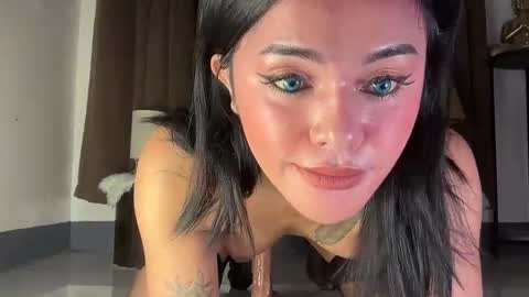 Slutty Lavinia online show from 03-19-26, 02:48