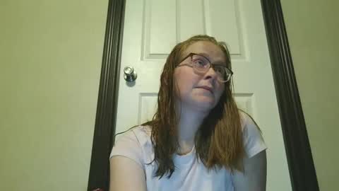 Slutty redhead3 online show from 10-19-25, 11:49