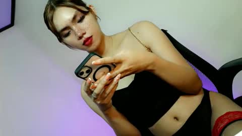 slutty_rose69 online show from 04-27-26, 10:35