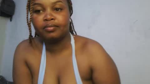Snapshot of slutty_shan chatting on 10-11-25, 10:36 slutty_shan online show from 10-11-25, 10:36