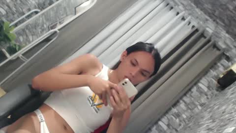 Snapshot of sluttychie chatting on 02-19-25, 11:04 CHIE CHIE online show from 02-19-25, 11:04