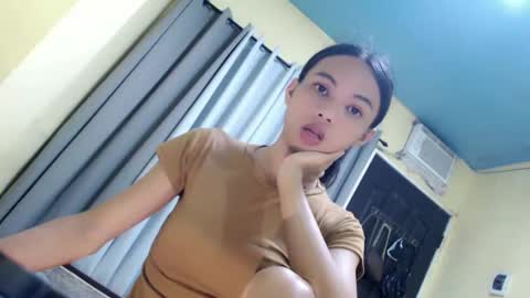 Snapshot of sluttychie chatting on 02-28-26, 09:32 CHIE CHIE online show from 02-28-26, 09:32