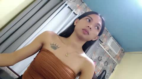 Snapshot of sluttychie chatting on 03-25-26, 08:26 CHIE CHIE online show from 03-25-26, 08:26