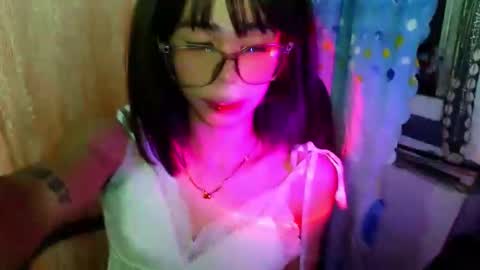 sluttypatotie online show from 05-19-26, 04:57