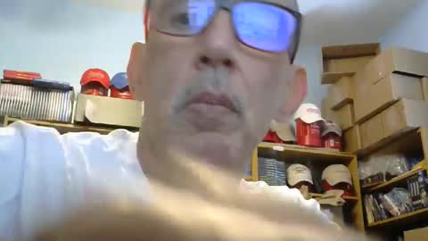 Snapshot of sluttyslave81 chatting on 06-02-26, 02:41 sluttyslave81 online show from 06-02-26, 02:41