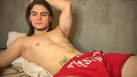 Gus online show from 12-10-24, 07:37