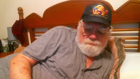 Snapshot of slydevil_sc chatting on 09-14-25, 02:38 Sly online show from 09-14-25, 02:38