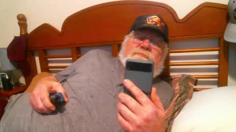 Snapshot of slydevil_sc chatting on 09-15-25, 02:44 Sly online show from 09-15-25, 02:44