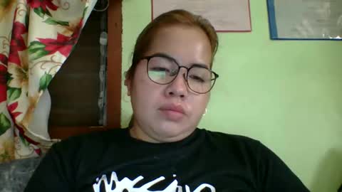 Lovewella online show from 02-15-26, 01:35