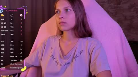 Emma online show from 09-22-25, 04:09