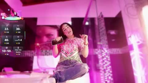 Snapshot of small_hot19 chatting on 02-03-26, 10:20 Small Hot19 online show from 02-03-26, 10:20