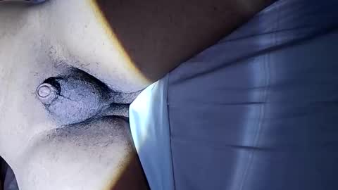 Snapshot of smallarab0 chatting on 03-20-26, 10:25 smallarab0 online show from 03-20-26, 10:25