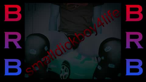 Snapshot of smalldickboy4life chatting on 01-19-25, 04:33 Smalldickboy4life online show from 01-19-25, 04:33