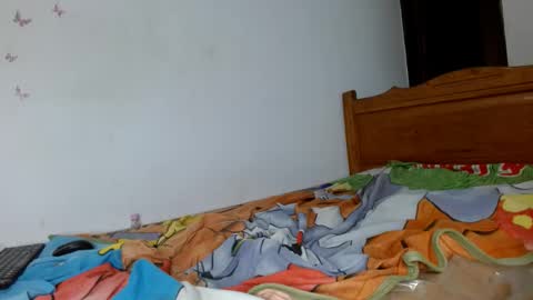 smallflorecita online show from 12-02-25, 11:45