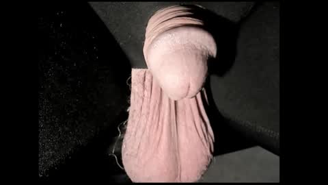 Snapshot of smallman695 chatting on 02-24-25, 05:20 smallman695 online show from 02-24-25, 05:20