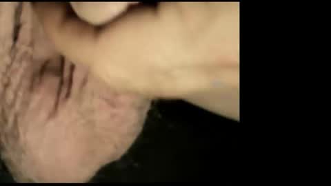 Snapshot of smallman695 chatting on 11-06-25, 02:34 smallman695 online show from 11-06-25, 02:34