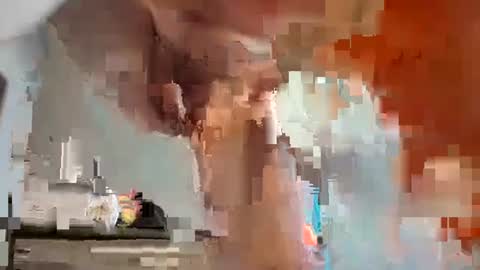 Snapshot of smallone8825 chatting on 09-22-25, 11:01 smallone8825 online show from 09-22-25, 11:01