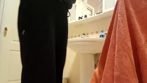 smallone8825 online show from 03-01-26, 09:00