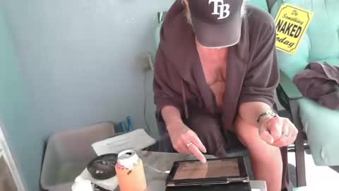 Daddy online show from 01-12-26, 02:44