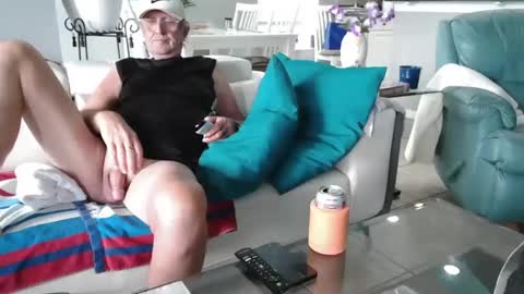 Daddy online show from 04-27-26, 05:44