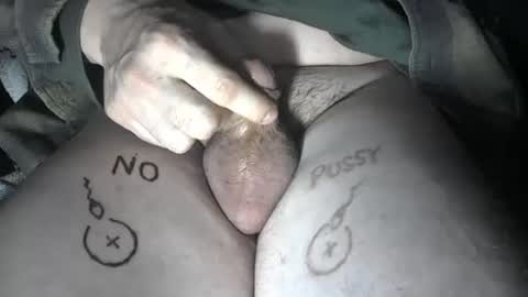 Snapshot of smallpenismwm chatting on 12-09-24, 11:24 pussyfree4eva online show from 12-09-24, 11:24