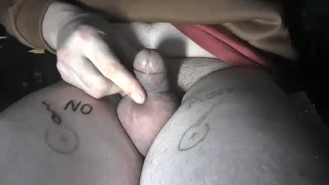 Snapshot of smallpenismwm chatting on 12-25-24, 07:56 pussyfree4eva online show from 12-25-24, 07:56