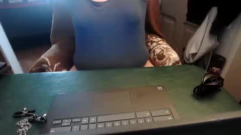 smalltowntrouble online show from 02-21-26, 01:45