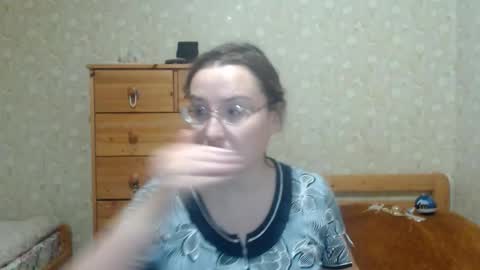 smart_rose online show from 01-11-26, 06:02