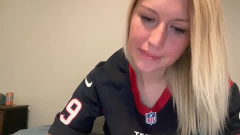 smexxii93 online show from 01-19-25, 05:48