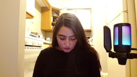 Snapshot of smexy_bun chatting on 01-10-25, 02:46 Smexy online show from 01-10-25, 02:46