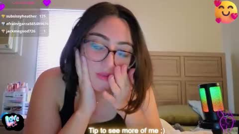 Snapshot of smexy_bun chatting on 10-29-25, 05:47 Smexy online show from 10-29-25, 05:47