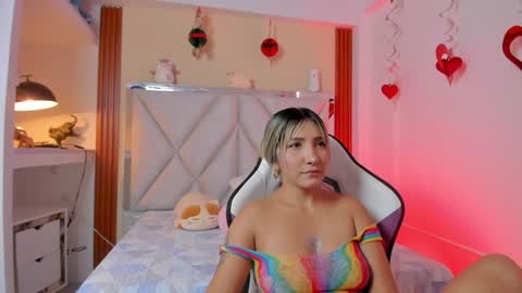 smile__1 online show from 12-13-24, 08:37