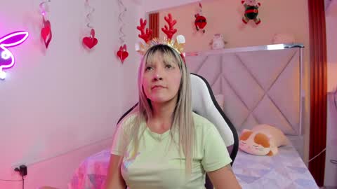 smile__1 online show from 12-23-24, 08:14