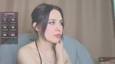 Snapshot of smile_forever_ chatting on 12-01-25, 07:13 Bella online show from 12-01-25, 07:13